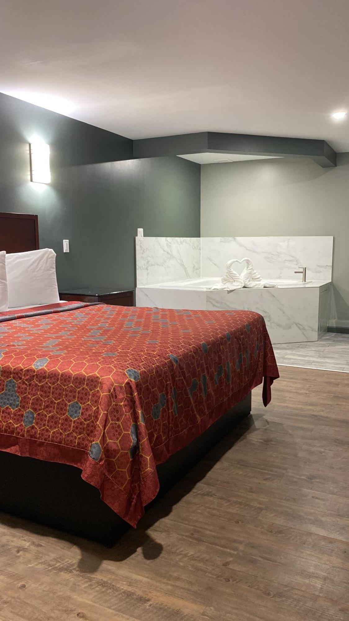 Wilkes-Barre Lodge エクステリア 写真