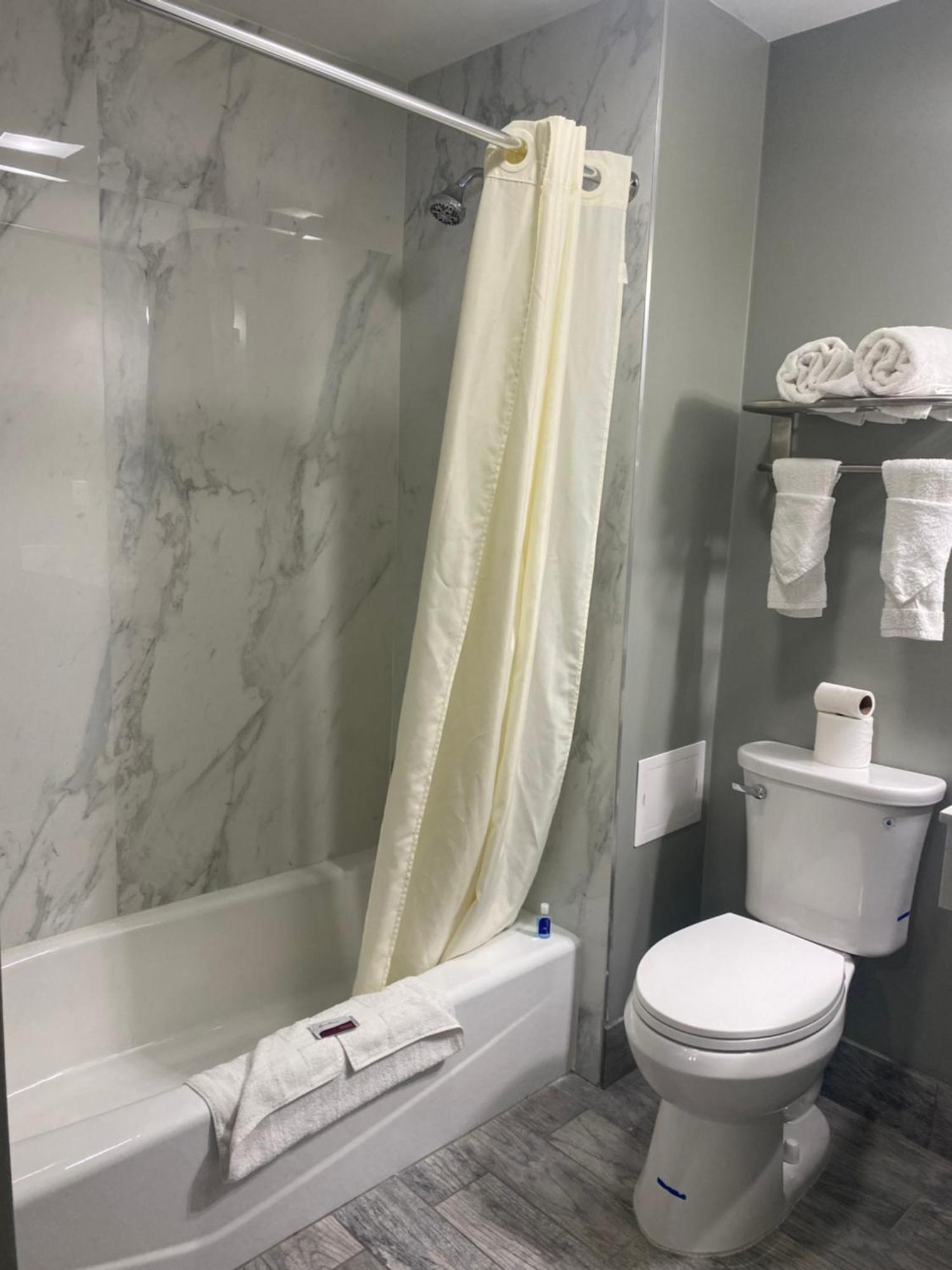 Wilkes-Barre Lodge エクステリア 写真