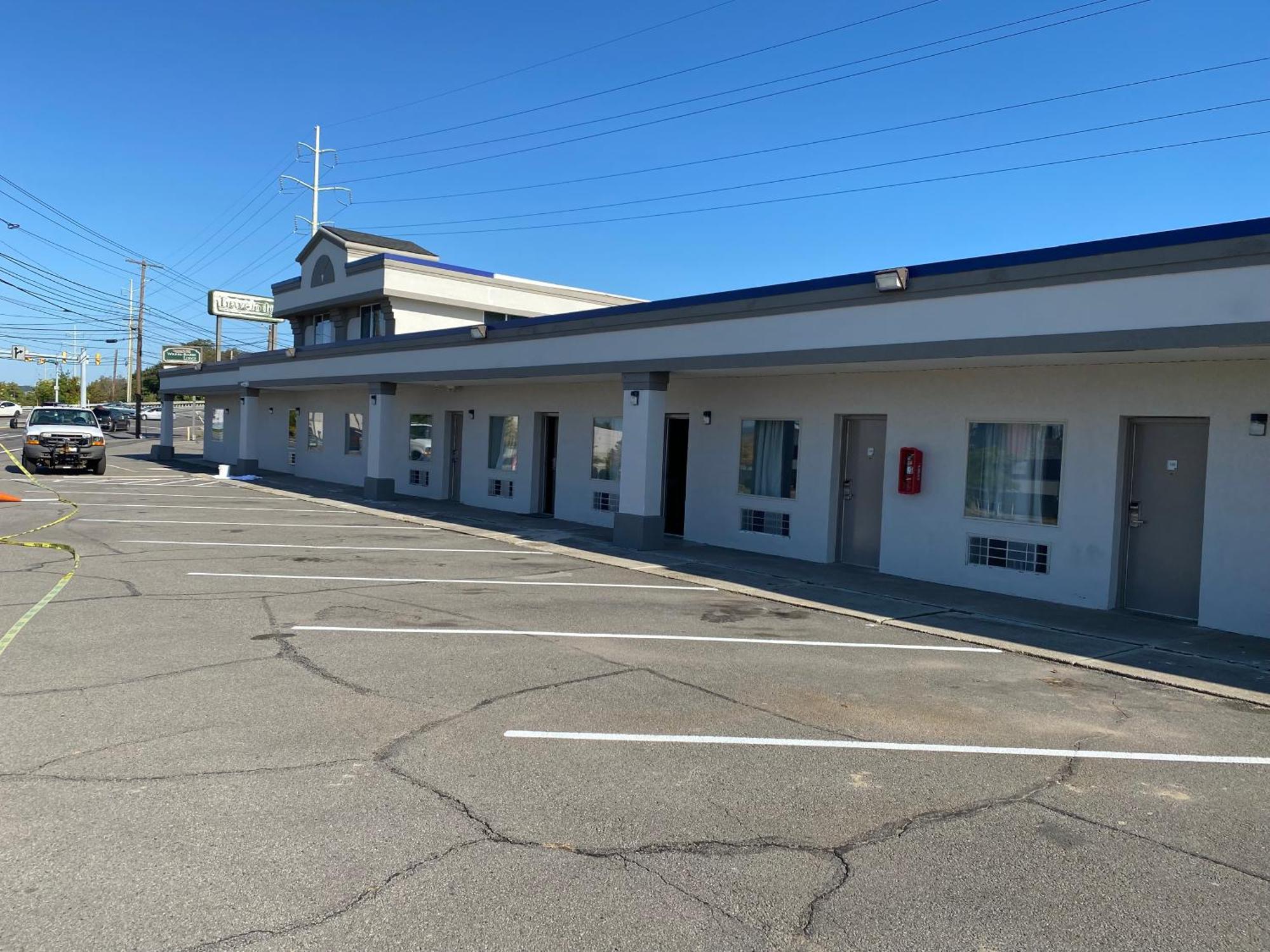 Wilkes-Barre Lodge エクステリア 写真